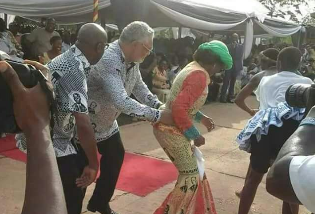  Former President J J Rawlings dancing with his wife, Nana Konadu 